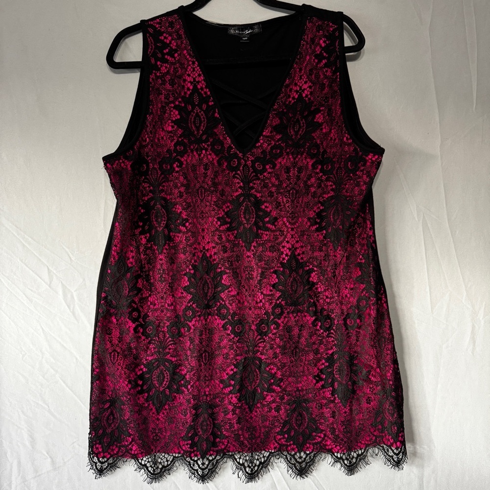 Sloane & Sadie Womens Lace Overlay Sleeveless Top Size 1XT Whimsigoth Lattice